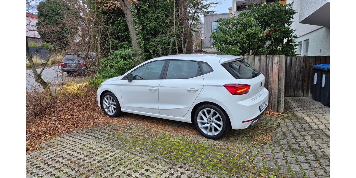 Seat Ibiza 46.500 km 15.500 &euro; Kernen 71394