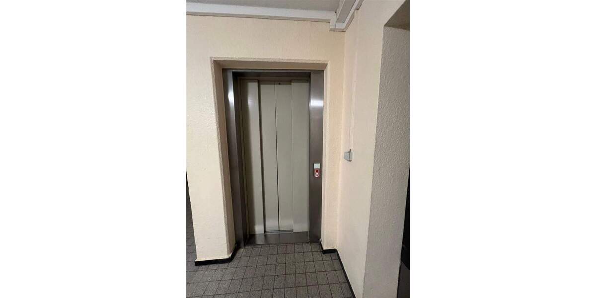 Etagenwohnung Sindelfingen Maichingen - 3 Zimmer, 99 m&sup2;, 299.000&euro; | Angebot:25678562