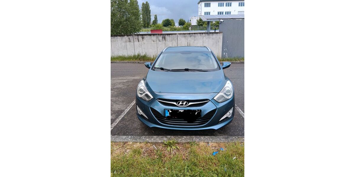 Hyundai i40 262.000 km 6.666 &euro; Ludwigsburg 71642