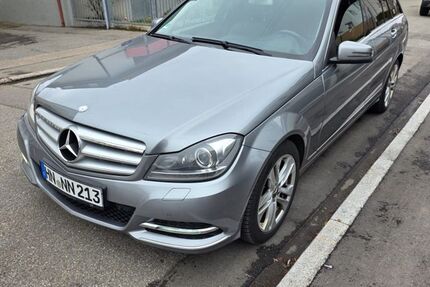 Mercedes-Benz C 250 320.000 km 4.290 &euro; Stuttgart 70178