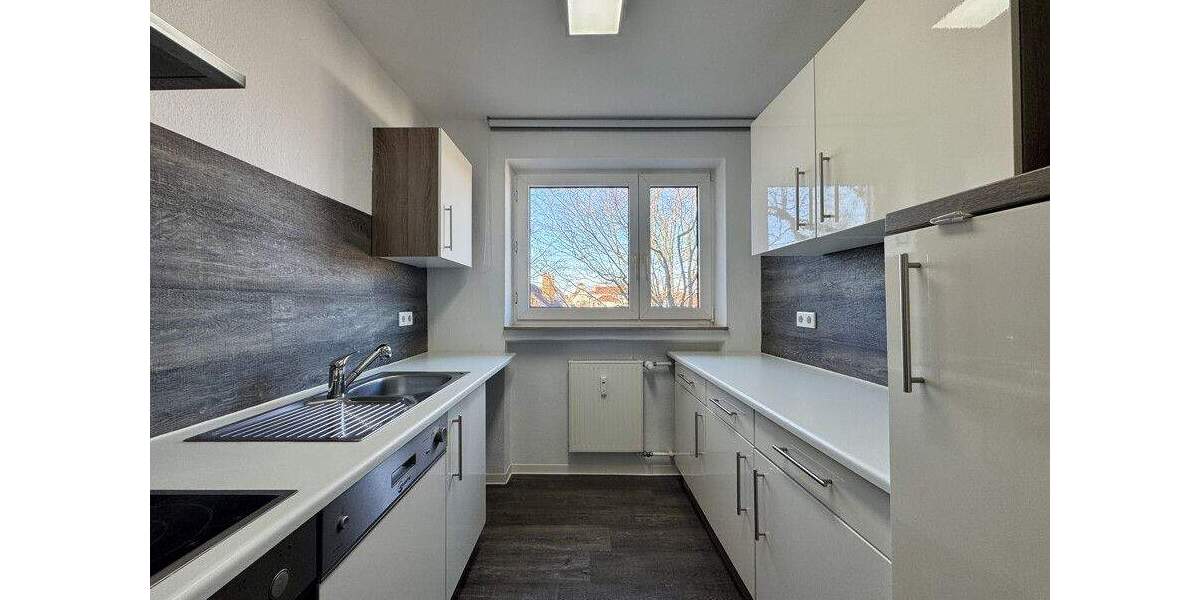 Etagenwohnung Ludwigsburg West - 3 Zimmer, 68 m&sup2;, 267.000&euro; | Angebot:25695932