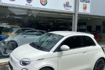 Fiat 500e 12.700 km 16.990 &euro; Asperg 71679