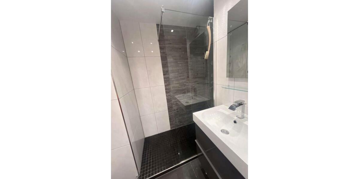 Etagenwohnung Stuttgart Botnang - 2 Zimmer, 63 m&sup2;, 1.200&euro; | Angebot:27554288