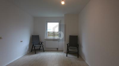 HELL UND SANIERT IN BEVORZUGTER LAGE - Erdgeschoßwohnung Wernau | Angebot:26331886