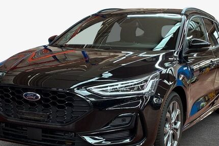 Ford Focus 21.941 km 19.900 &euro; Stuttgart 70190