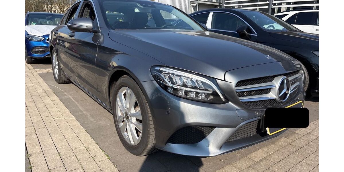 Mercedes-Benz C 180 39.381 km 24.999 &euro; Bietigheim-Bissingen 74321