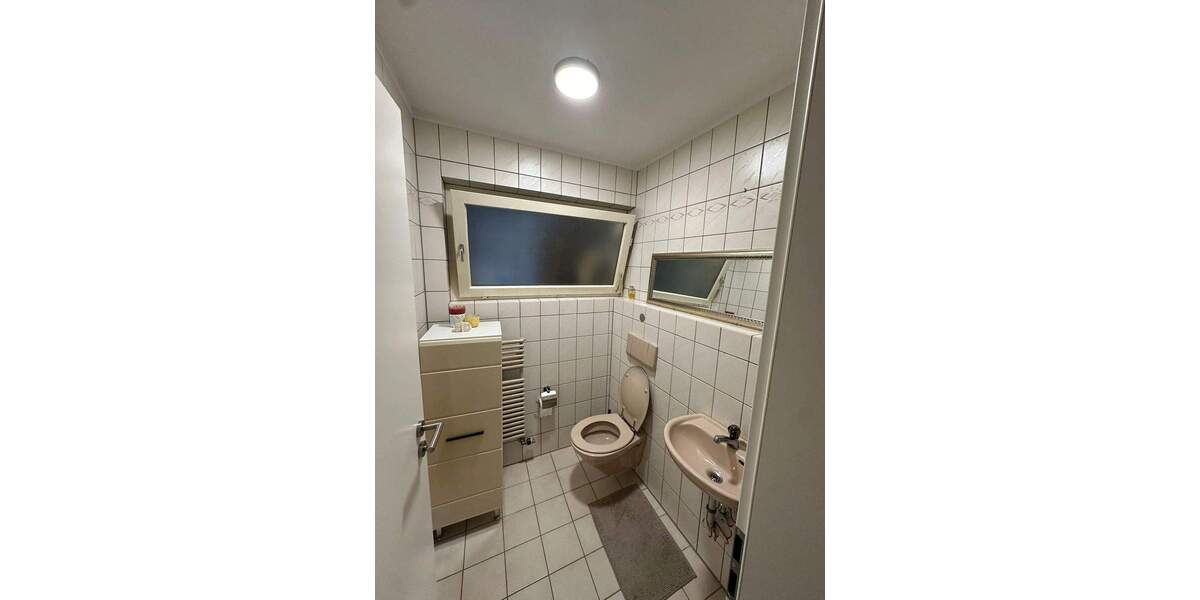 Etagenwohnung Esslingen am Neckar Zell - 4 Zimmer, 127 m&sup2;, 419.000&euro; | Angebot:25744894