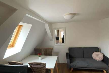 Zimmer Stuttgart Stuttgart-Mitte - 1 Zimmer, 1.290&euro; | Angebot:27575706