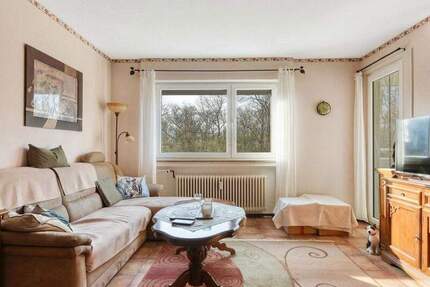 Wohnung Stuttgart Mönchfeld - 3 Zimmer, 71 m&sup2;, 240.000&euro; | Angebot:25896205