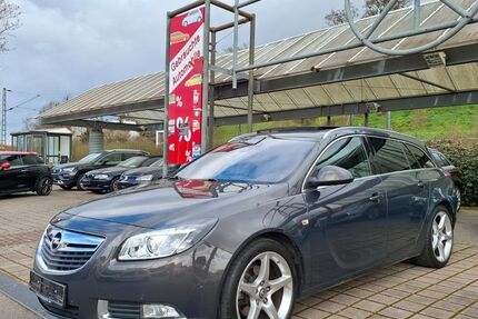 Opel Insignia 60.000 km 9.900 &euro; Esslingen 73730