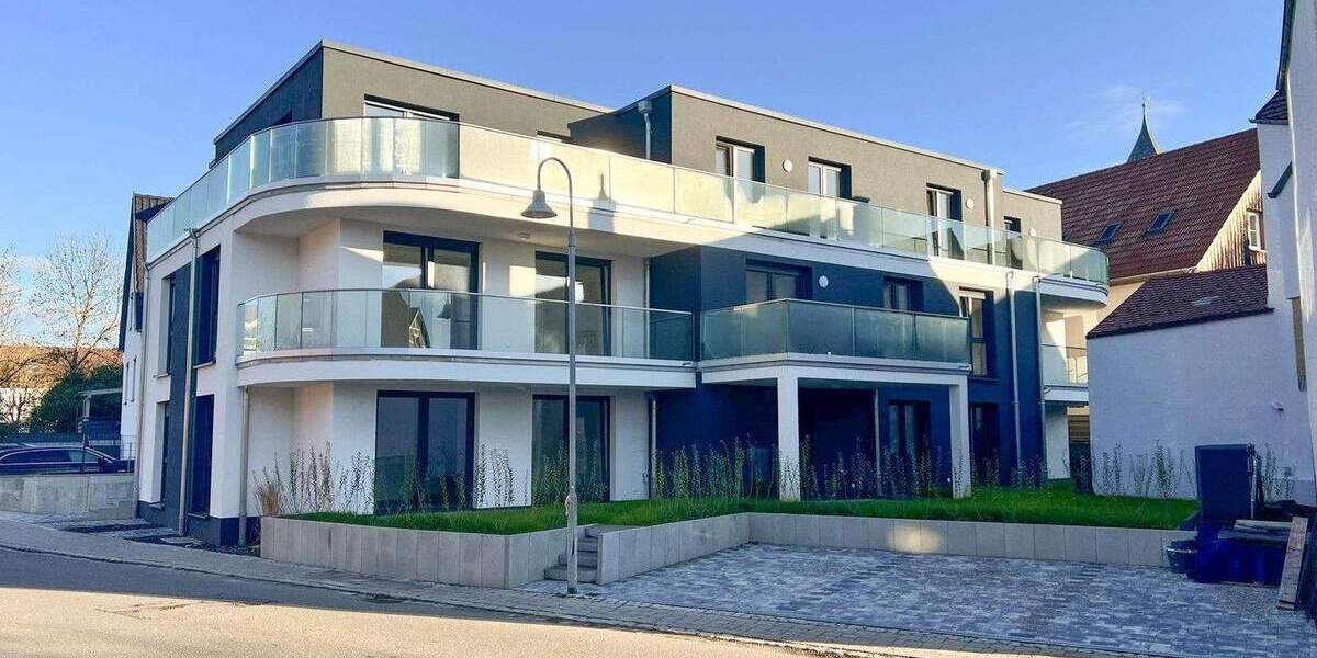 Etagenwohnung Auenstein-Ilsfeld Auenstein - 4 Zimmer, 114 m&sup2;, 1.815&euro; | Angebot:25701383