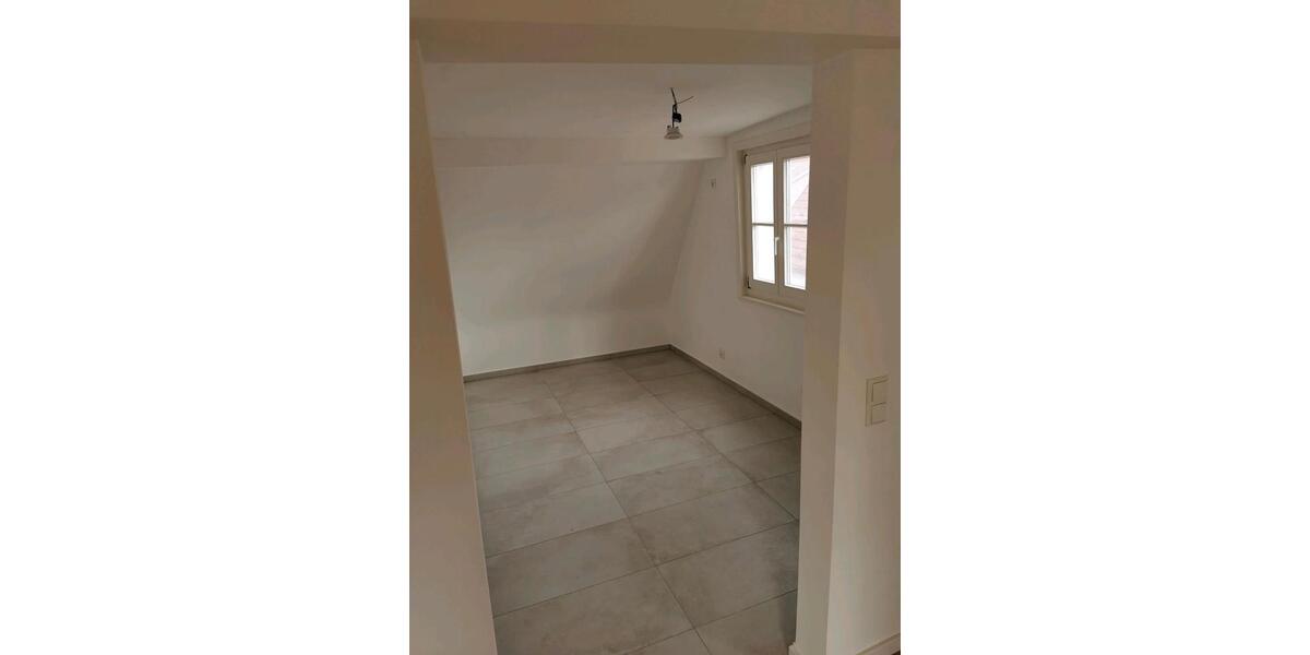 Maisonettenwohnung Stuttgart Mühlhausen - 2 Zimmer, 69 m&sup2;, 299.000&euro; | Angebot:26061312