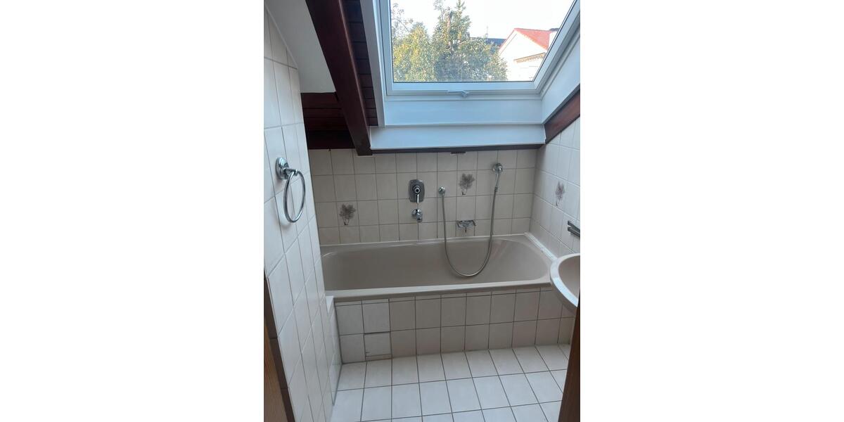 Dachgeschoßwohnung Leinfelden-Echterdingen Echterdingen - 2 Zimmer, 55 m&sup2;, 1.000&euro; | Angebot:27569378