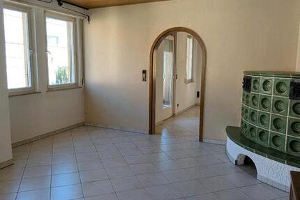 Wohnung Stuttgart Hedelfingen - 4 Zimmer, 100 m&sup2;, 1.300&euro; | Angebot:27534757