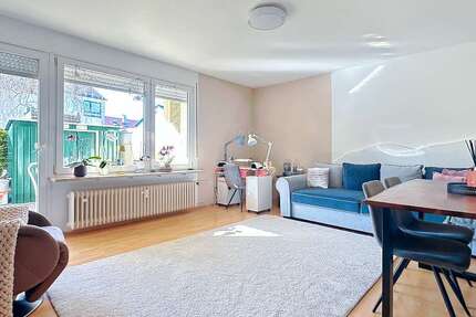 Wohnung Leonberg - 3 Zimmer, 72 m&sup2;, 870&euro; | Angebot:25902034