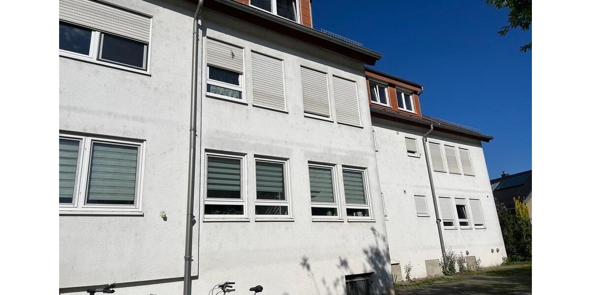 Dachgeschoßwohnung Schorndorf - 4 Zimmer, 80 m&sup2;, 255.000&euro; | Angebot:26620596