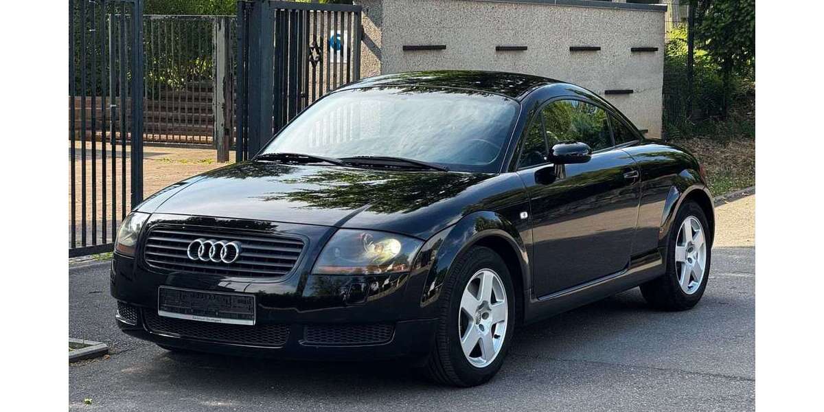 Audi TT 141.053 km 8.990 &euro; Stuttgart 70374