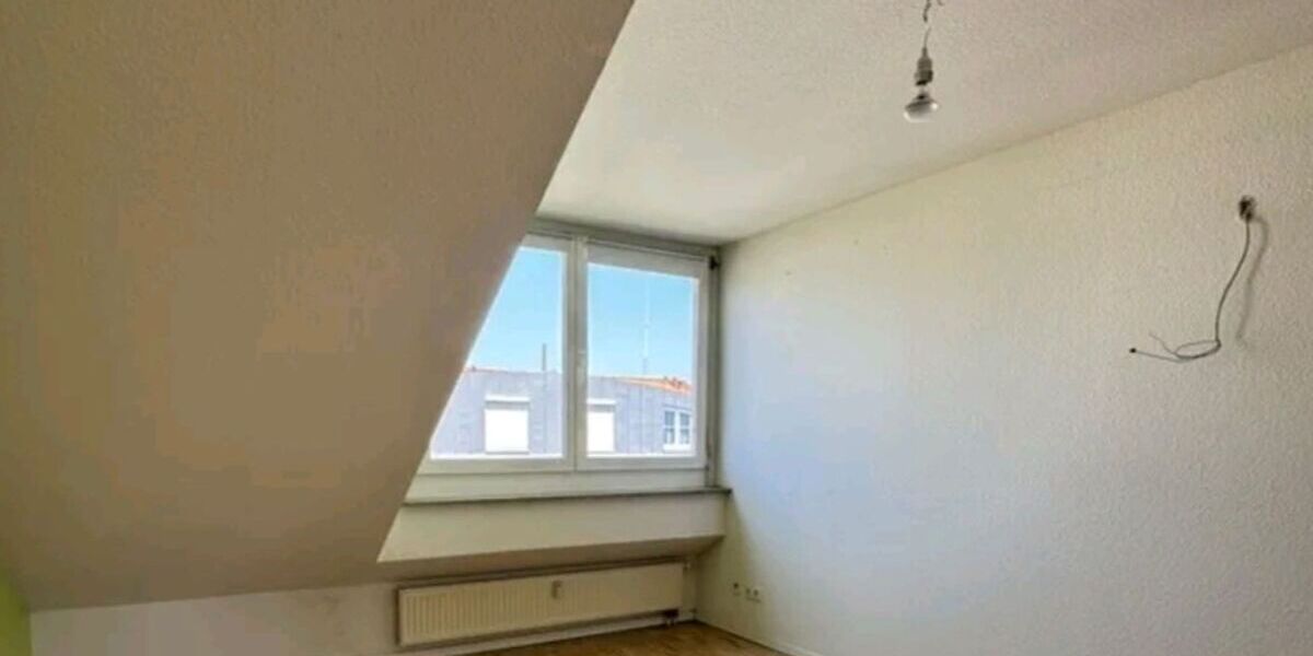 4- Zimmer DG Wohnung mit Südbalkon befristete Vermietung 18 Monate - Appartement Kornwestheim | Angebot:26838292