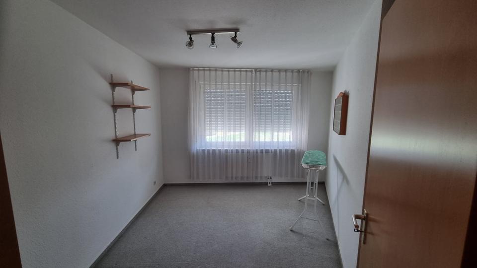 Etagenwohnung Sachsenheim - 3.5 Zimmer, 87 m&sup2;, 310.000&euro; | Angebot:25710619