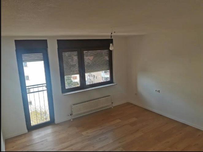 Etagenwohnung Böblingen Dagersheim - 1 Zimmer, 27 m&sup2;, 800&euro; | Angebot:27548233