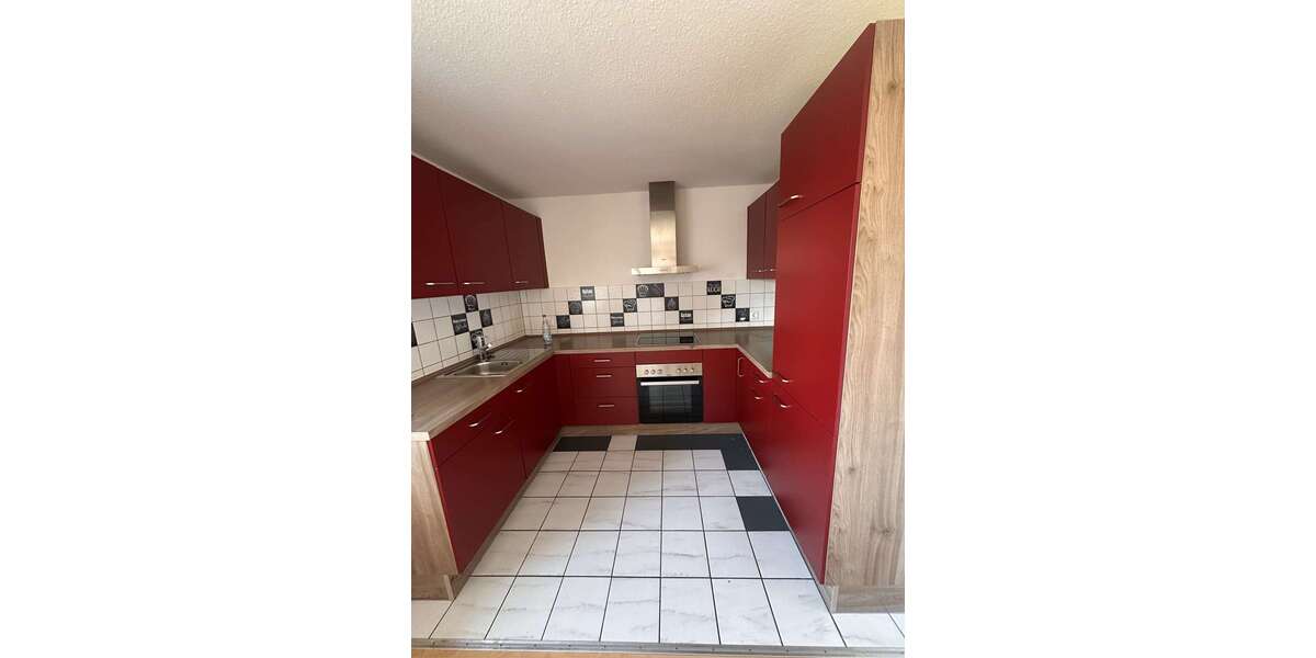 Etagenwohnung Sachsenheim - 4 Zimmer, 122 m&sup2;, 1.700&euro; | Angebot:27549378