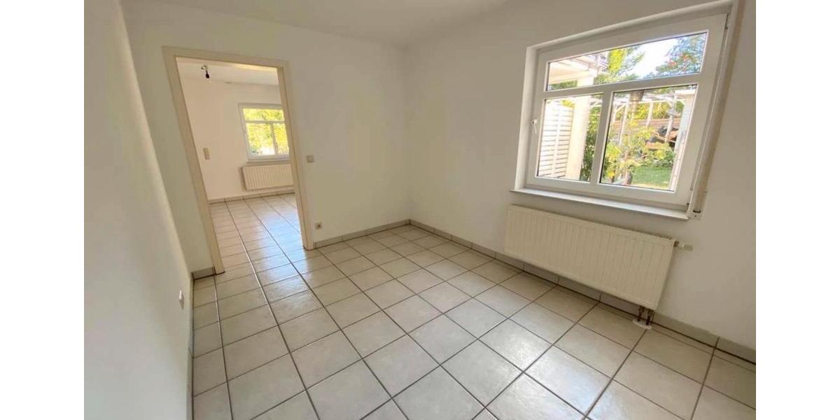 Erdgeschoßwohnung Schwaigern - 2 Zimmer, 60 m&sup2;, 600&euro; | Angebot:25963135