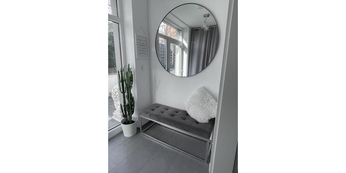 Etagenwohnung Mühlacker - 2.5 Zimmer, 100 m&sup2;, 1.150&euro; | Angebot:25872138