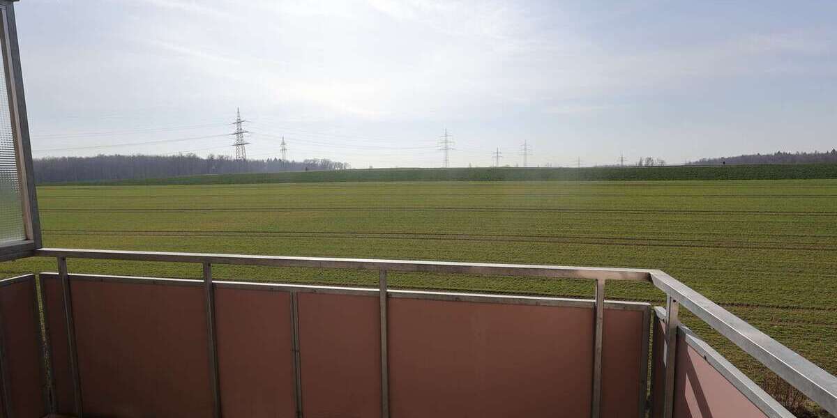 Etagenwohnung Eberdingen - 3.5 Zimmer, 81 m&sup2;, 219.000&euro; | Angebot:25907758