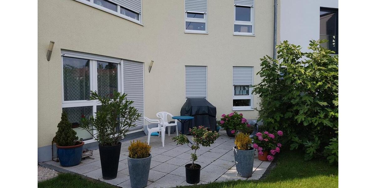 Etagenwohnung Sindelfingen Eichholz - 2.5 Zimmer, 80 m&sup2;, 340.000&euro; | Angebot:27533758