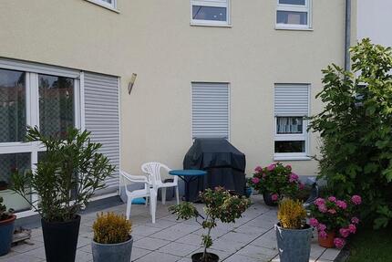 Wohnung Sindelfingen Eichholz - 2.5 Zimmer, 80 m&sup2;, 340.000&euro; | Angebot:27533758