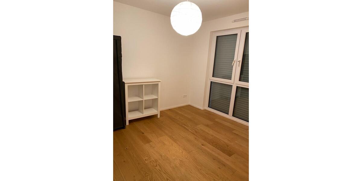 Etagenwohnung Filderstadt - 5.5 Zimmer, 137 m&sup2;, 2.200&euro; | Angebot:27570038