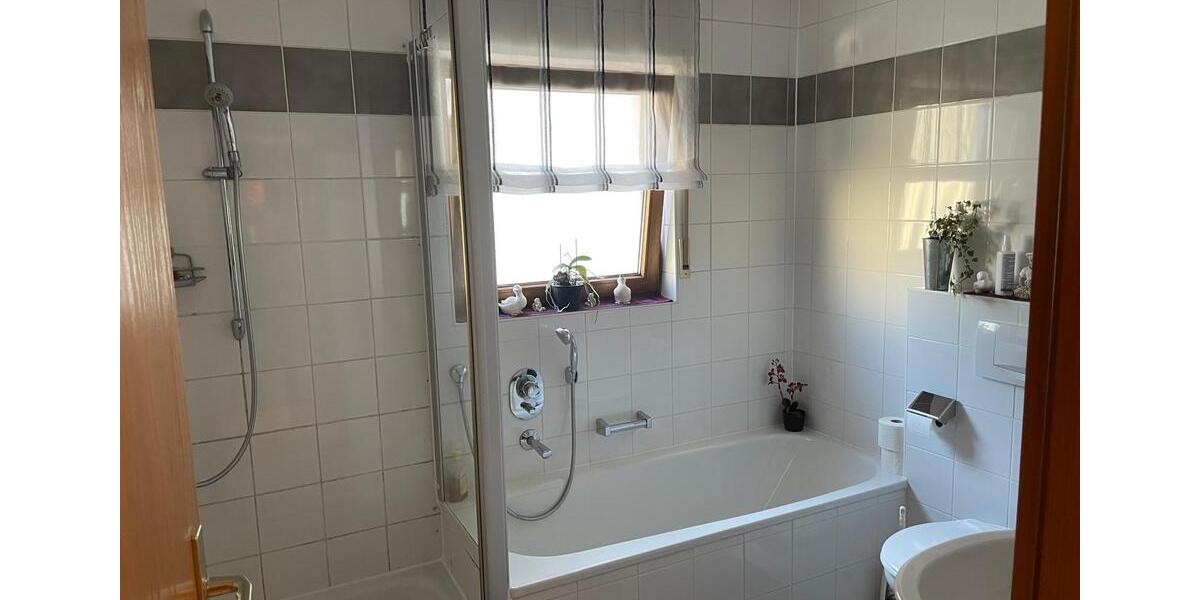 Etagenwohnung Ilsfeld - 3.5 Zimmer, 84 m&sup2;, 399.000&euro; | Angebot:27446827
