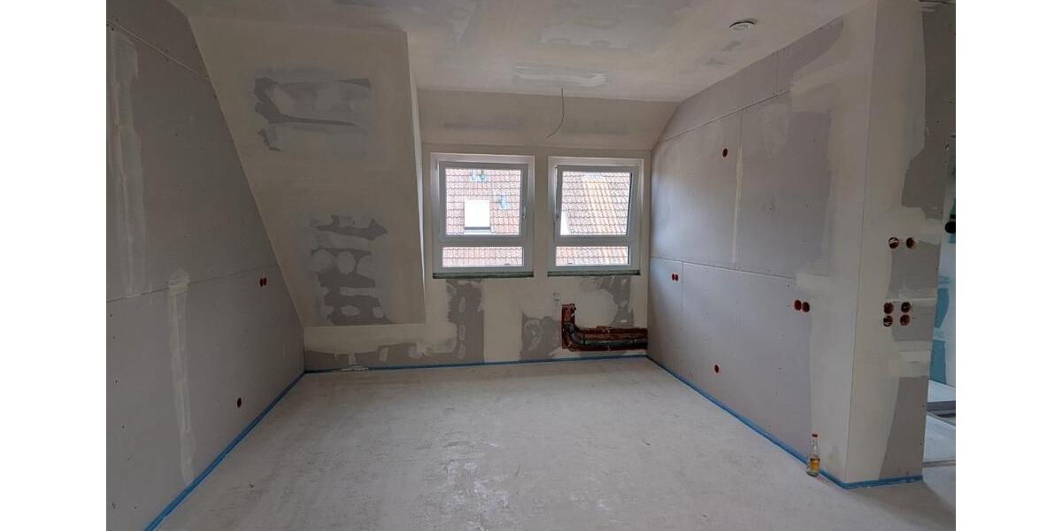 Dachgeschoßwohnung Schwaigern - 2 Zimmer, 50 m&sup2;, 700&euro; | Angebot:25794083