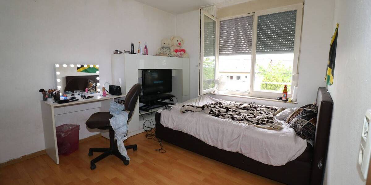 Etagenwohnung Leonberg Höfingen - 4 Zimmer, 95 m&sup2;, 295.000&euro; | Angebot:25797758