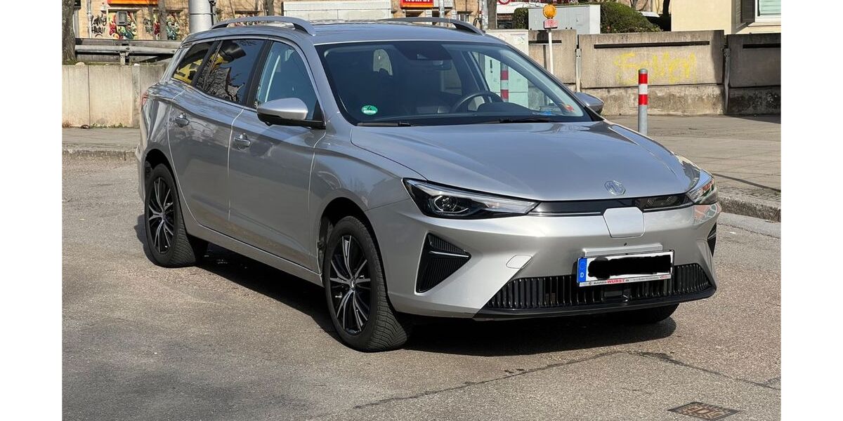 MG 5 38.317 km 15.999 &euro; Stuttgart 70186