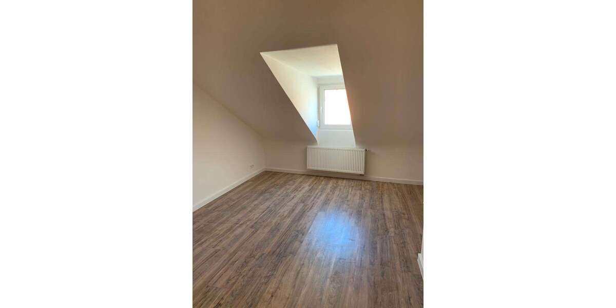 Etagenwohnung Stuttgart Bad Cannstatt - 1 Zimmer, 18 m&sup2;, 375&euro; | Angebot:27219616
