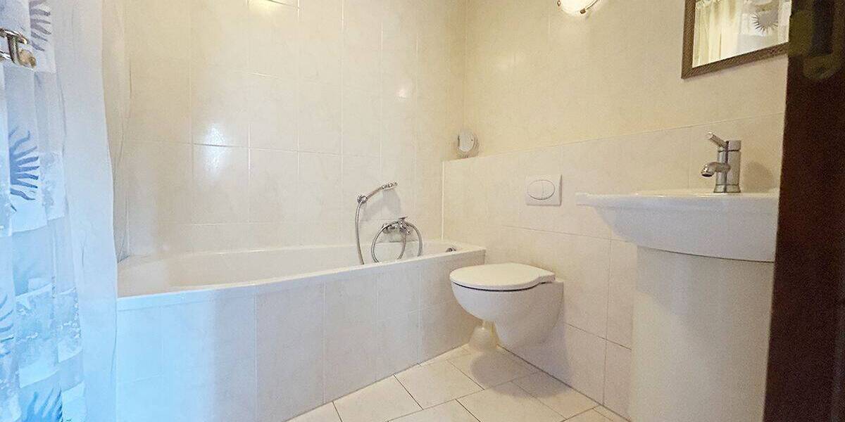 Reihenendhaus Ditzingen - 6 Zimmer, 144 m&sup2;, 480.000&euro; | Angebot:26816227