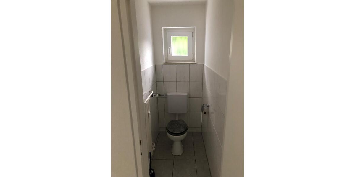 Etagenwohnung Backnang - 3 Zimmer, 75 m&sup2;, 850&euro; | Angebot:27581964