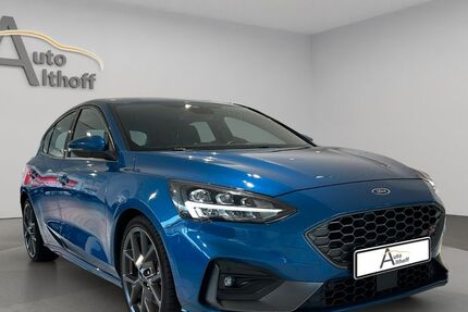 Ford Focus 60.700 km 22.490 &euro; Stuttgart 70195