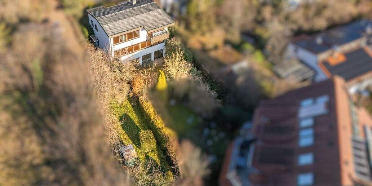 Einfamilienhaus Stuttgart Vaihingen - 6 Zimmer, 193 m&sup2;, 1.090.000&euro; | Angebot:25685479