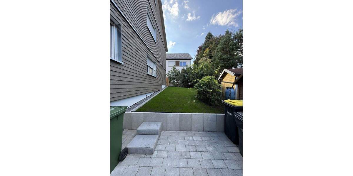 Etagenwohnung Erdmannhausen - 2 Zimmer, 63 m&sup2;, 1.000&euro; | Angebot:25879200