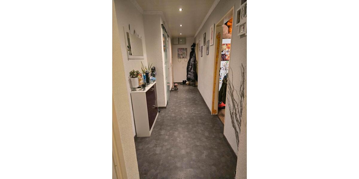 Erdgeschoßwohnung Böblingen Dagersheim - 4.5 Zimmer, 90 m&sup2;, 1.750&euro; | Angebot:25875430