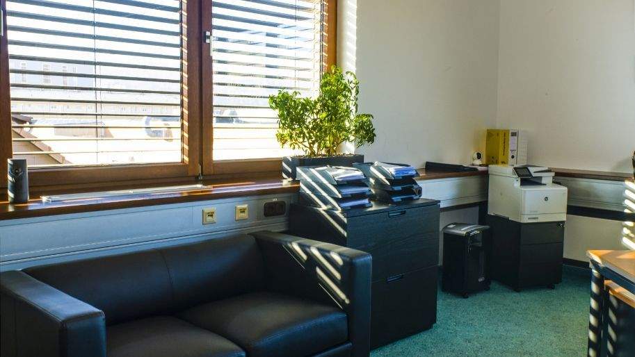 Gewerbeobjekt Esslingen am Neckar Pliensauvorstadt - 840&euro; | Angebot:25930063