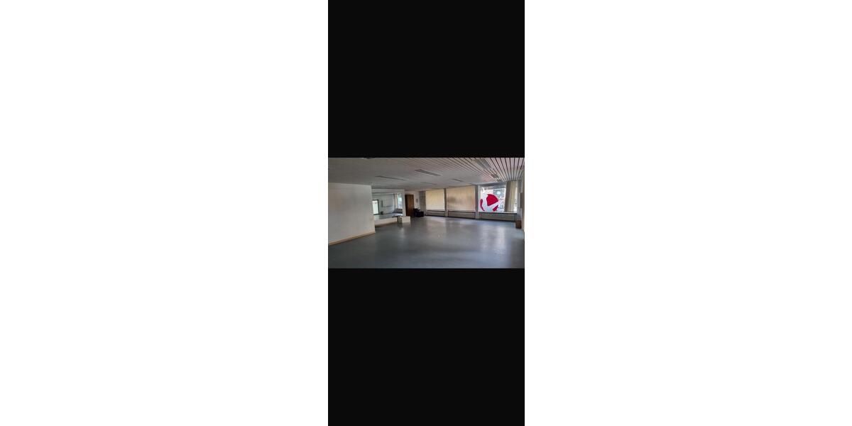 Gewerbeobjekt Weinstadt - 2.800&euro; | Angebot:26411331