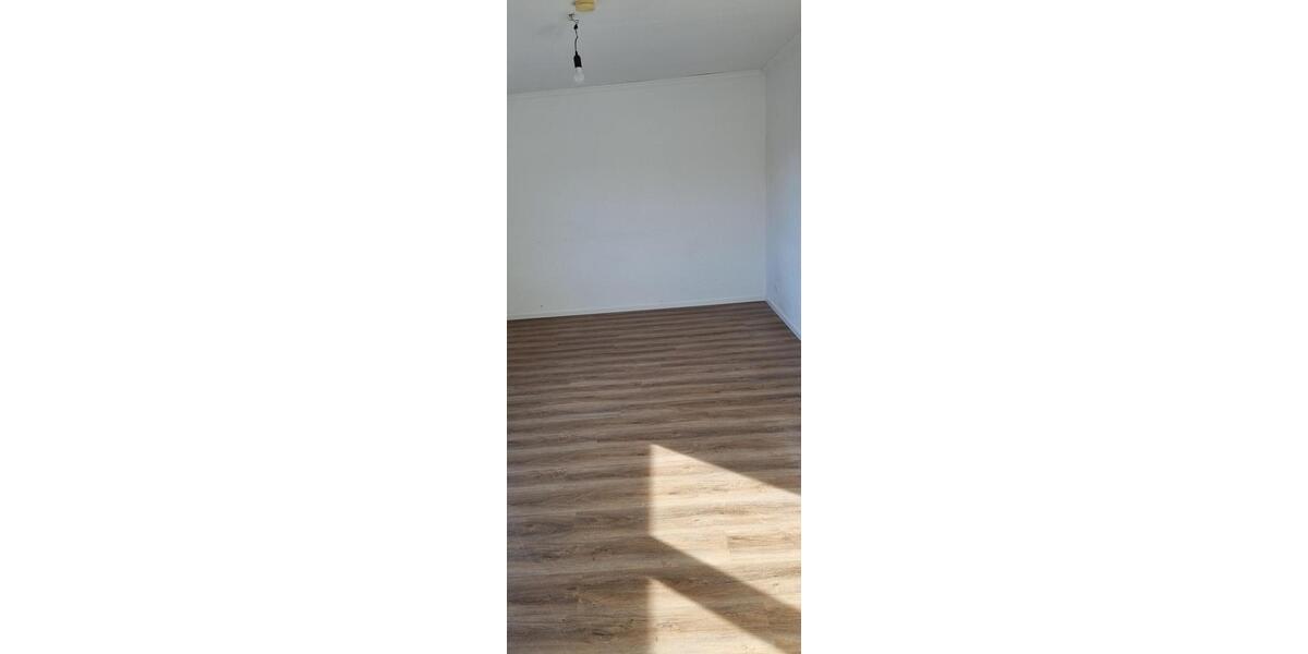 Maisonettenwohnung Reichenbach an der Fils - 5 Zimmer, 125 m&sup2;, 1.500&euro; | Angebot:25752021