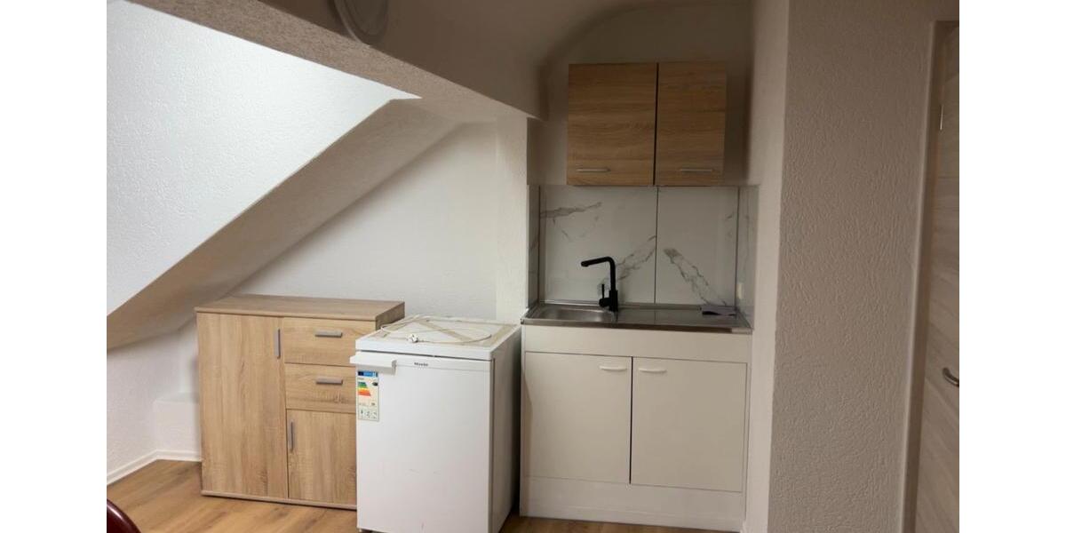 Etagenwohnung Stuttgart Bopser - 1 Zimmer, 20 m&sup2;, 700&euro; | Angebot:25839360