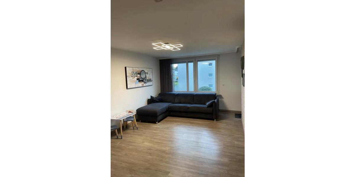 Hochparterre Ludwigsburg Eglosheim - 3.5 Zimmer, 78 m&sup2;, 1.500&euro; | Angebot:26367583