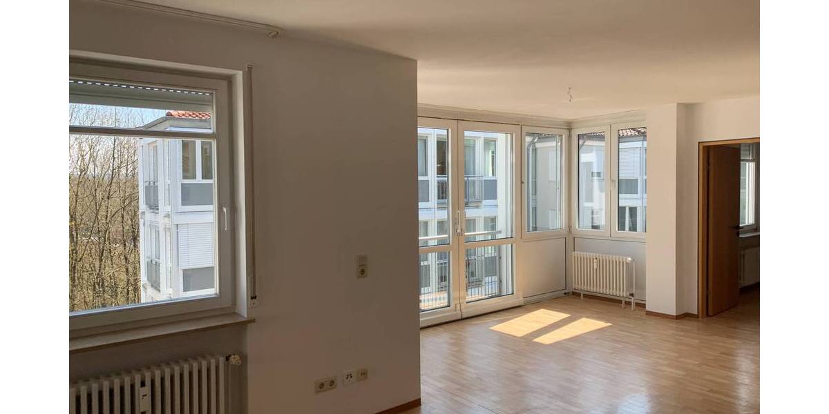 Etagenwohnung Backnang - 2 Zimmer, 47 m&sup2;, 665&euro; | Angebot:25662415