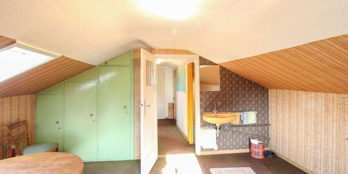 Reihenendhaus Stuttgart Rot - 6 Zimmer, 131 m&sup2;, 398.000&euro; | Angebot:25850649