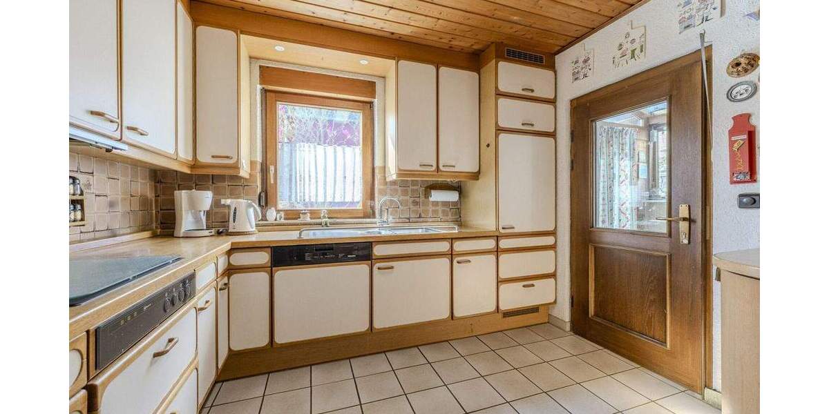 Einfamilienhaus Besigheim - 5 Zimmer, 122 m&sup2;, 469.000&euro; | Angebot:25899230